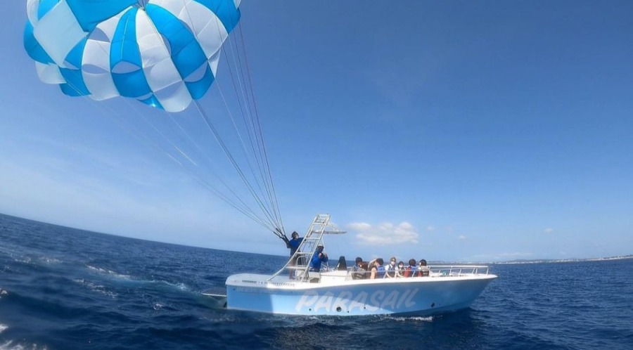 パラセーリング