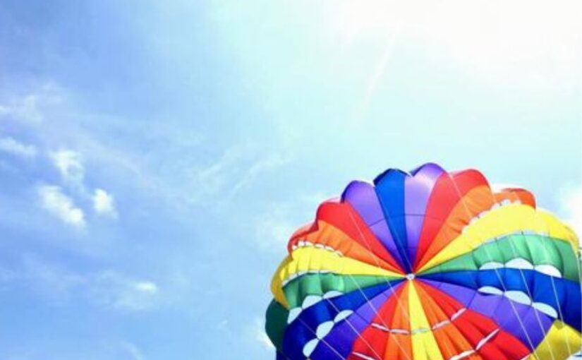 沖縄　パラセーリング